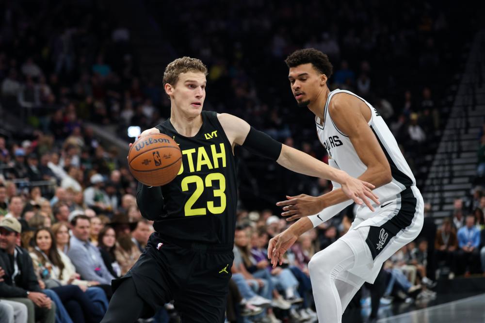 访中哽咽地 访中哽咽地