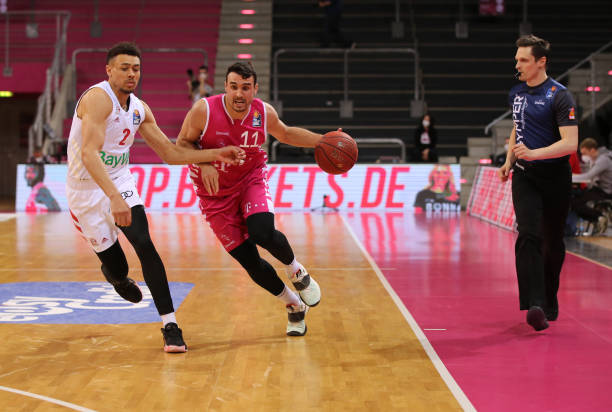 库里缺阵带 库里缺阵带